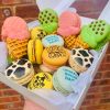 personalised-macarons