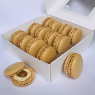 salted-caramel-macarons