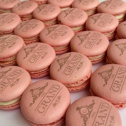 branded-logo-macarons