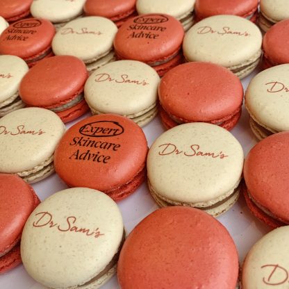 branded-logo-macarons