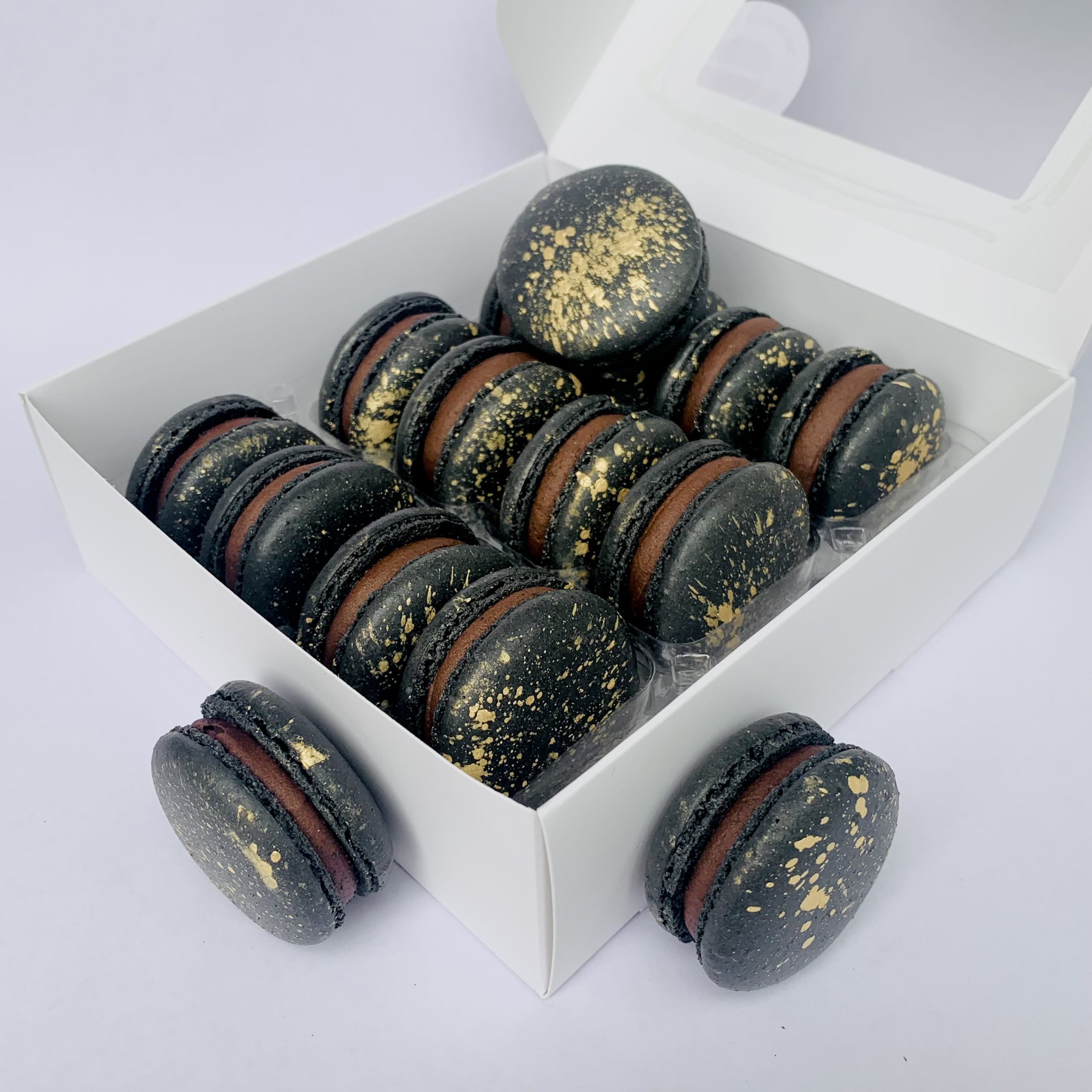 Raspberry Pink Macarons Box – Sugar Glaze Bakery