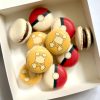 psyduck-pokemon-macarons