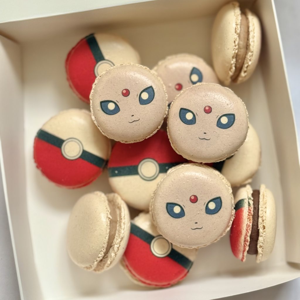 pokemon-espeon-macarons