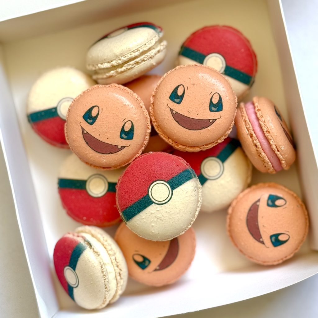 charmander-pokemon-macarons-gift-box