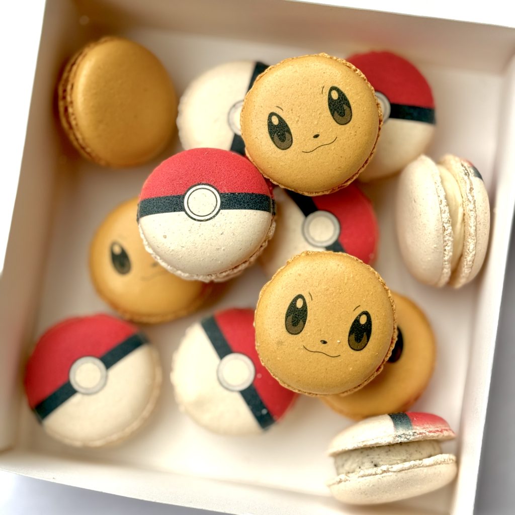 pokemon-eevee-macarons