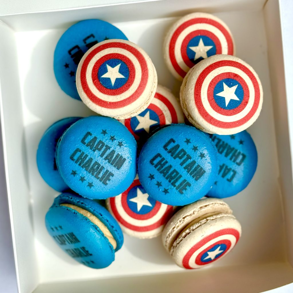 personalised-captain-america-macarons-gift