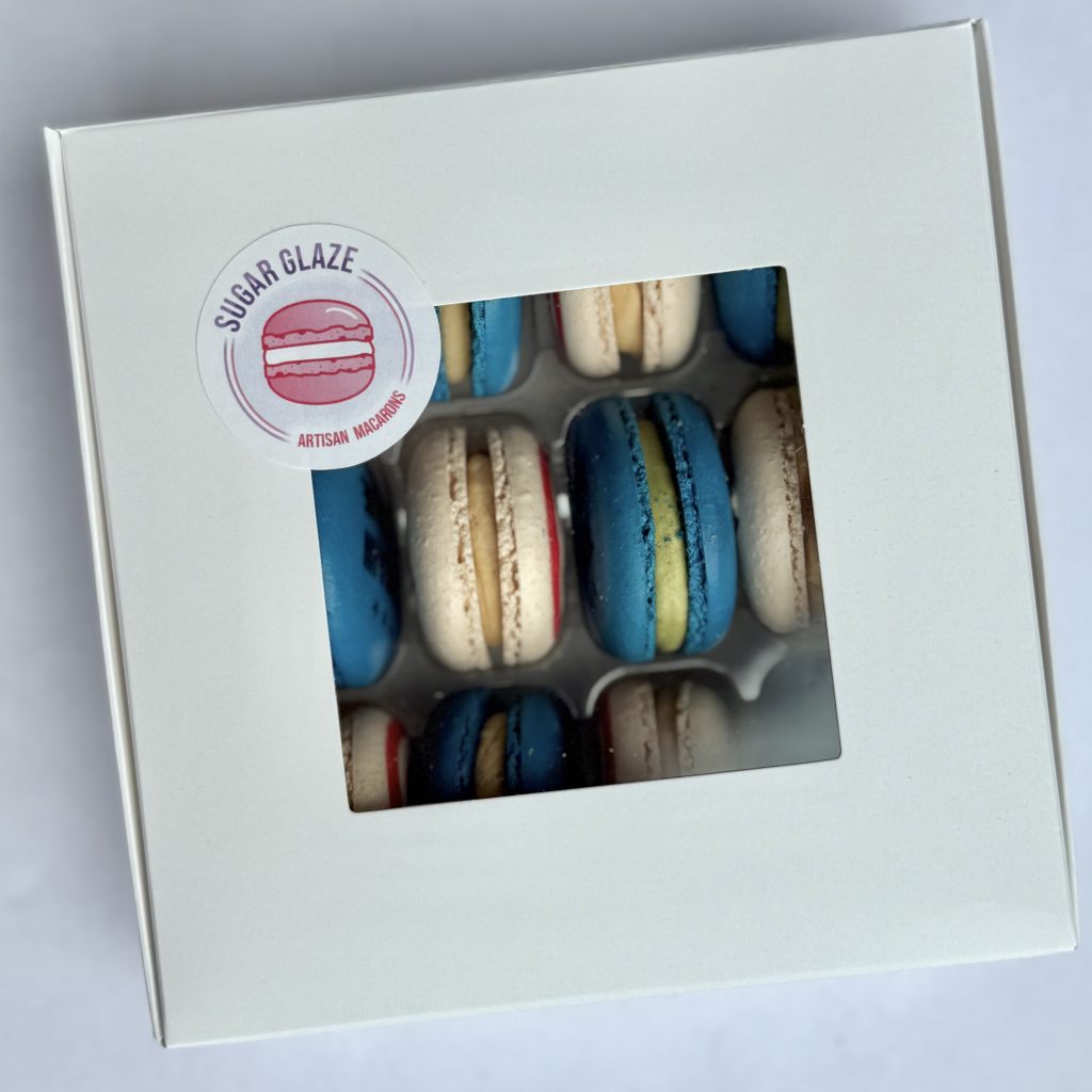 personalised-captain-america-macarons-gift