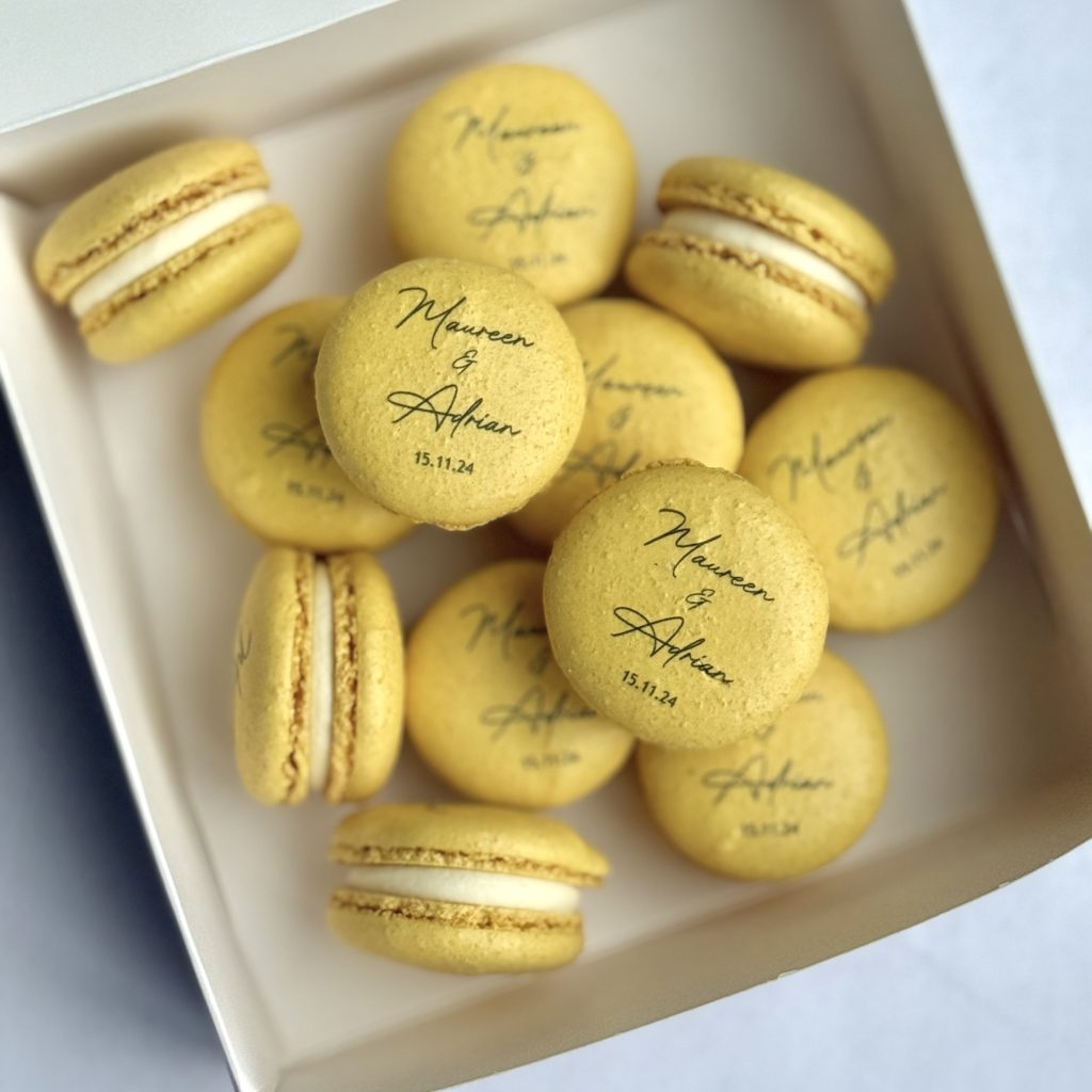 personalised-text-macarons-gift-box