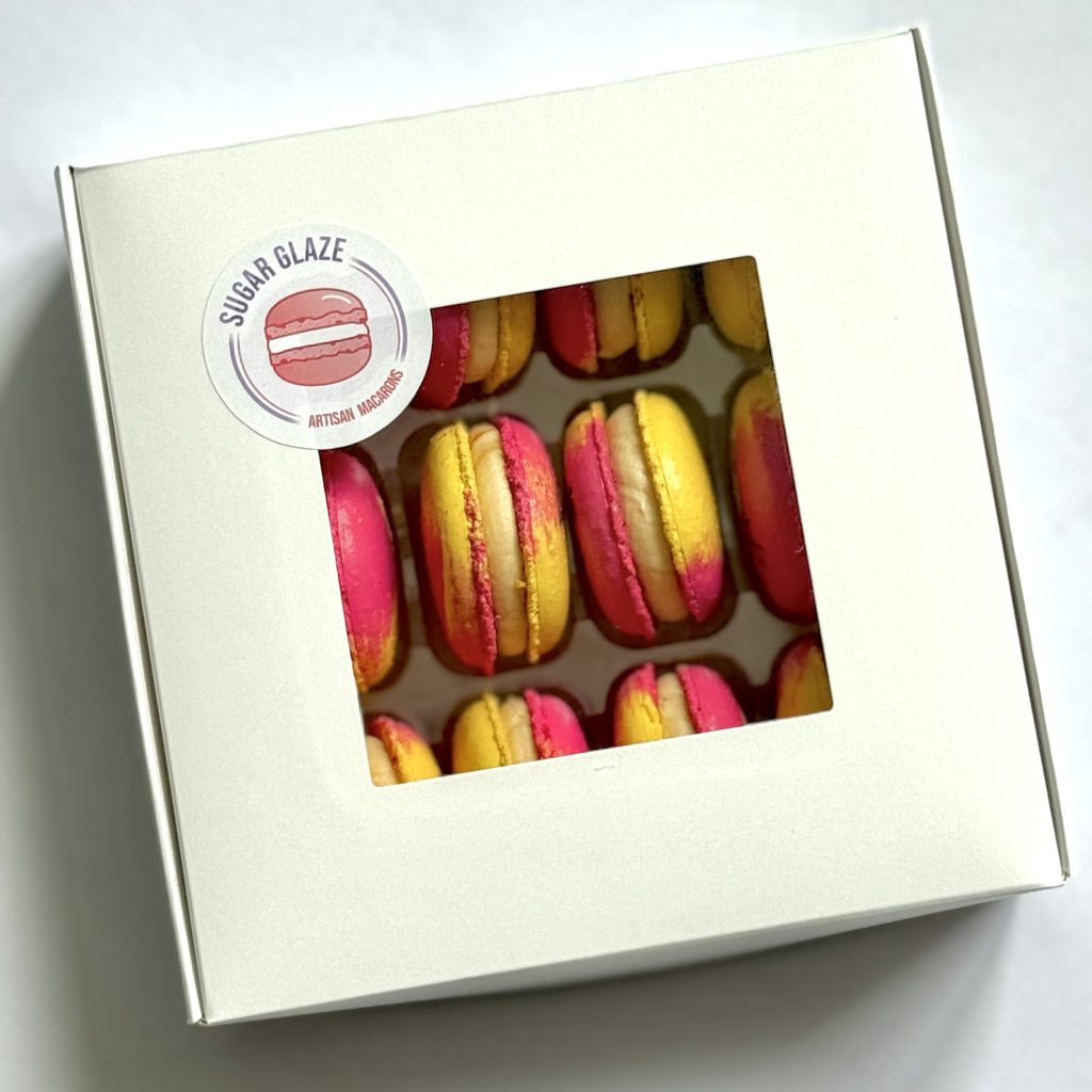 personalised-swirl-macarons